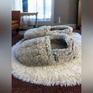 COFACE Womens Slippers Fuzzy Memory Foam Soft Plush Sherpa Fleece Lining Slipper